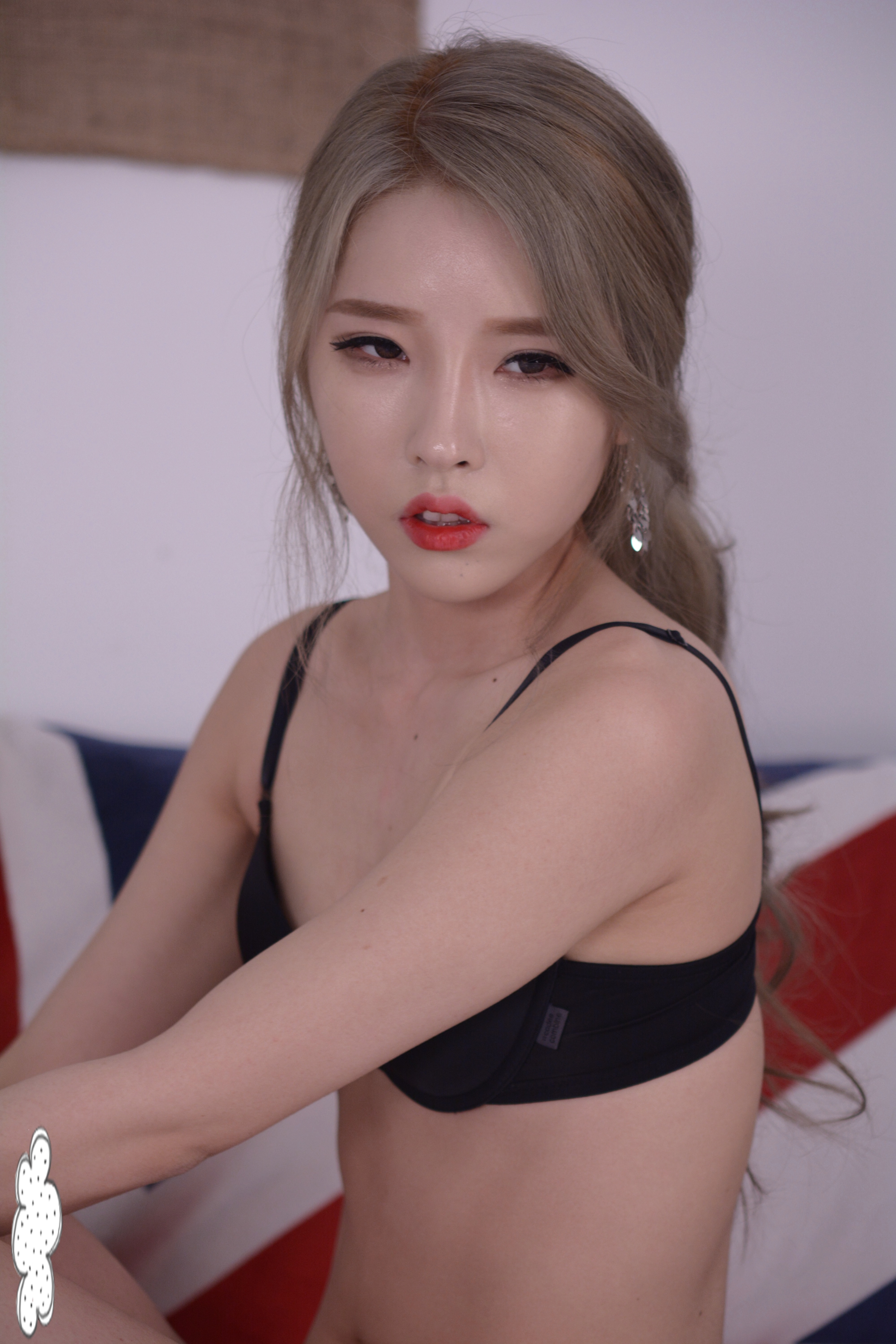 미분류 / 출사모델 유니3